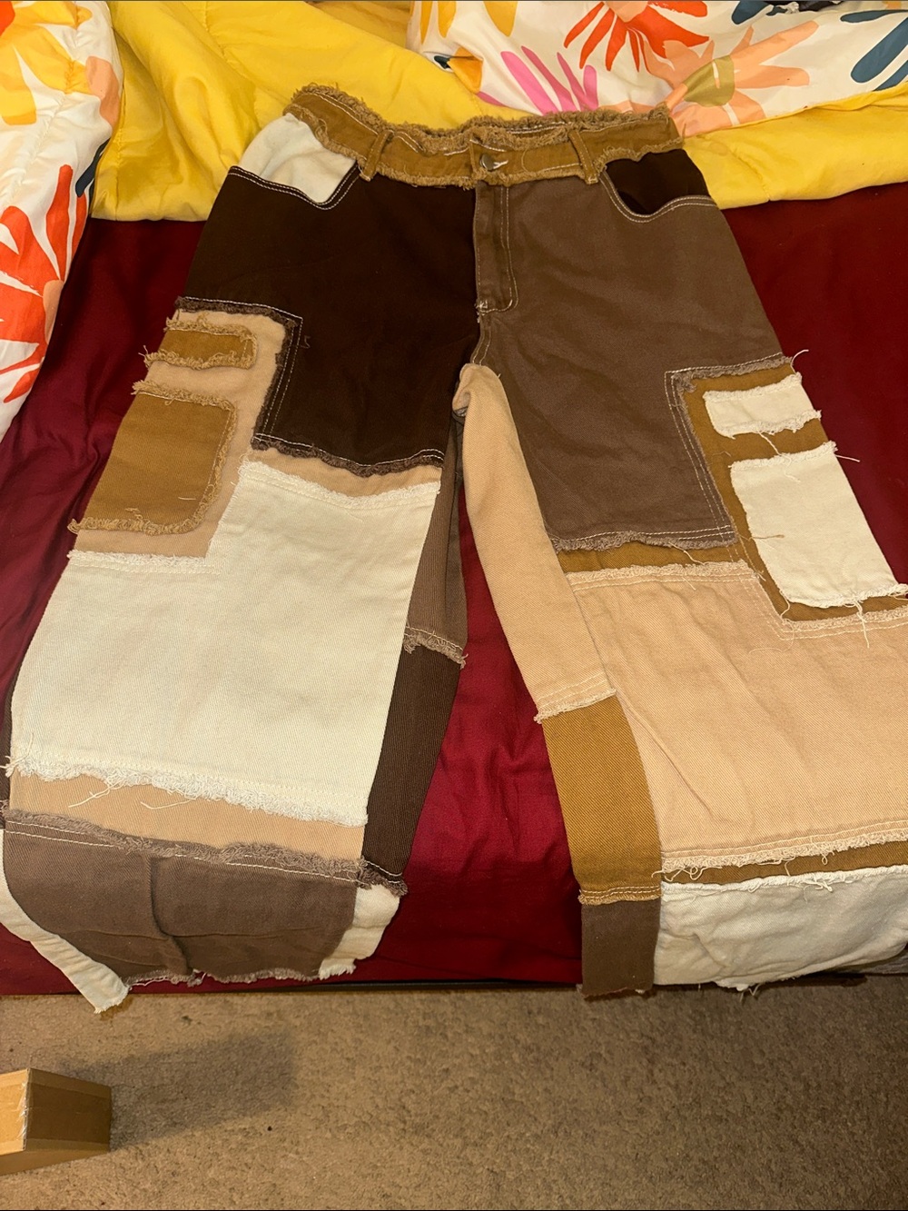 SHEIN Women's Patchwork Wide-Leg Cargo Jeans in Brown & Cream